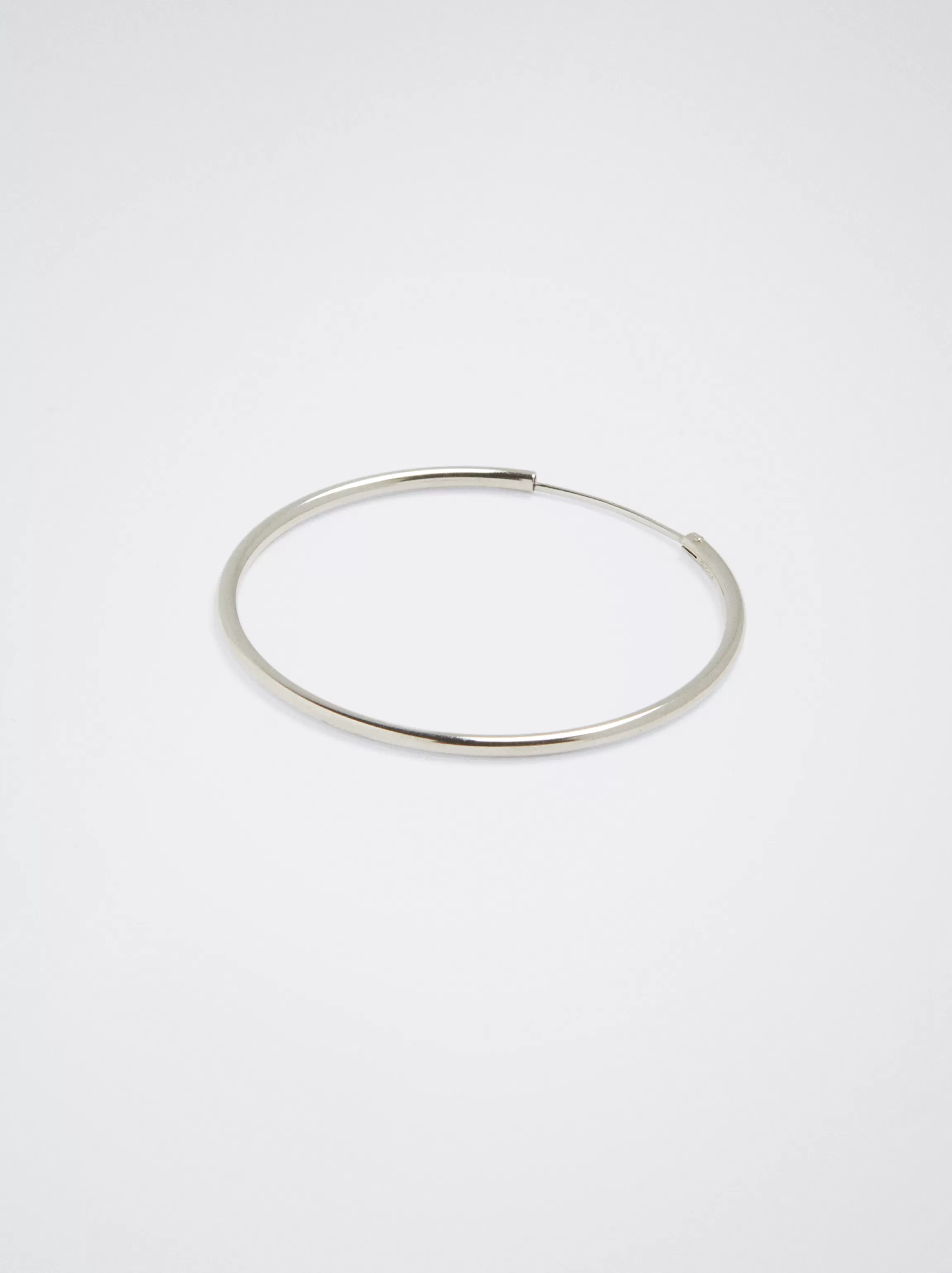 pendiente_de_aro_cortos_de_plata_925_334128.webp Mujer PARFOIS Básicos | Pendientes medianos*Pendiente De Aro Cortos De Plata 925 Plateado