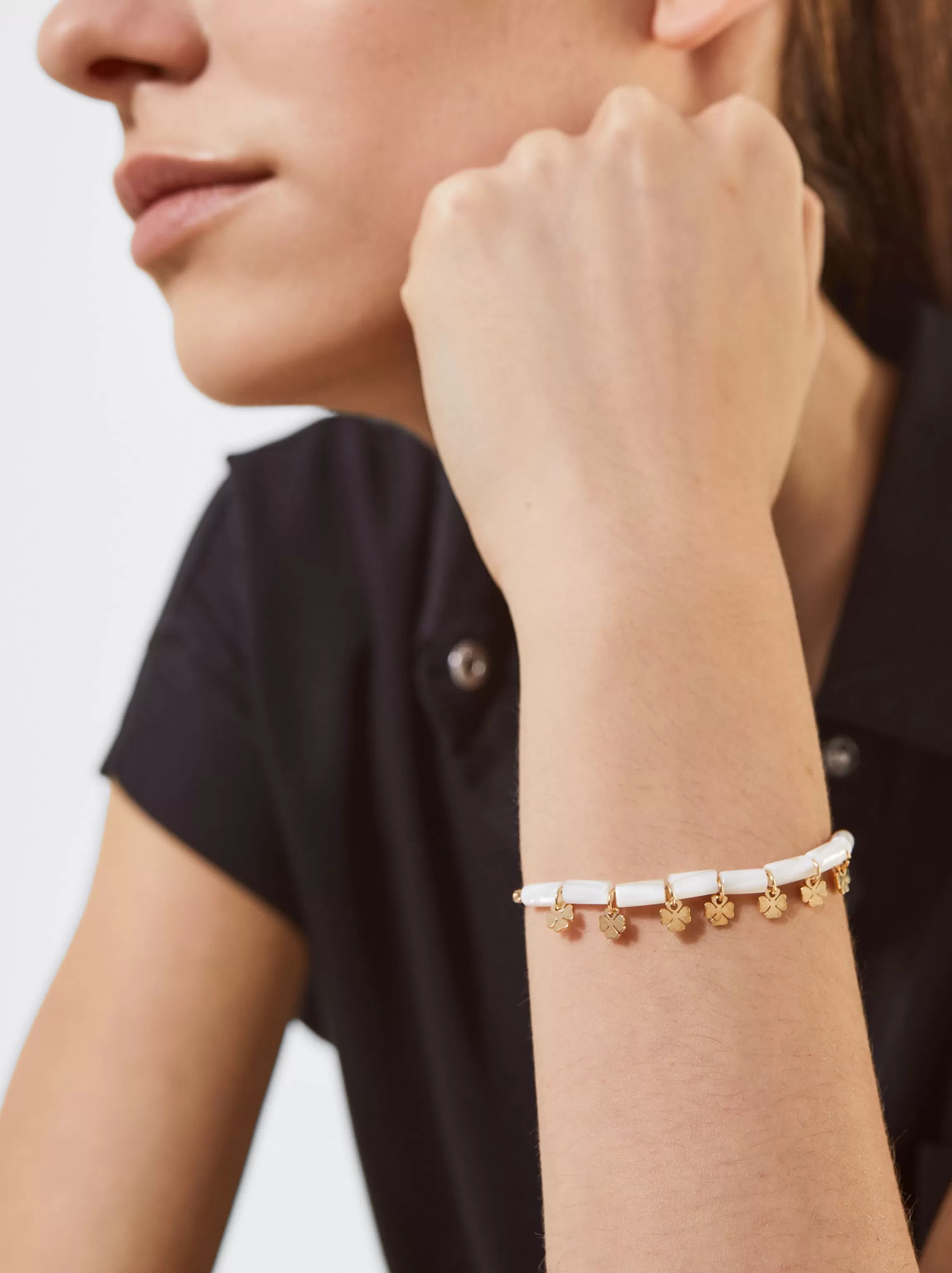 Mujer PARFOIS Pulseras*Pulsera De Concha Con Trébol Dorado